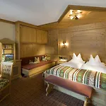 Alpin Tuxerhof Hotel