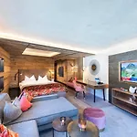 Hotel Alpin Tuxerhof