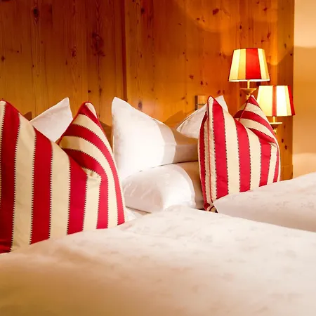 Alpin Tuxerhof Hotel