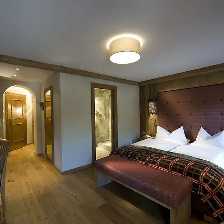 Alpin Tuxerhof 5*