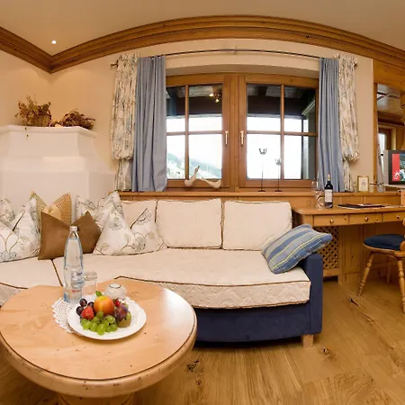 Alpin Tuxerhof Hotel Tux