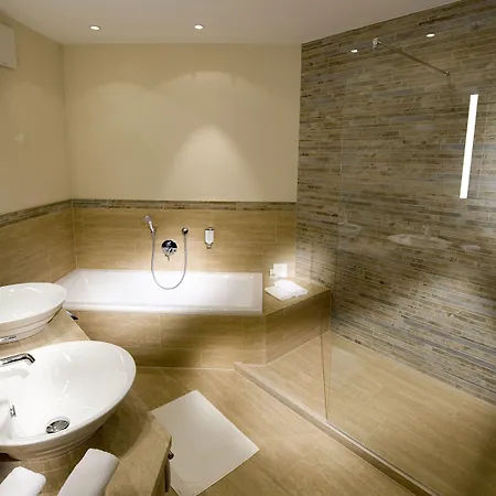 Alpin Tuxerhof Hotel