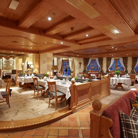 Alpin Tuxerhof 5*