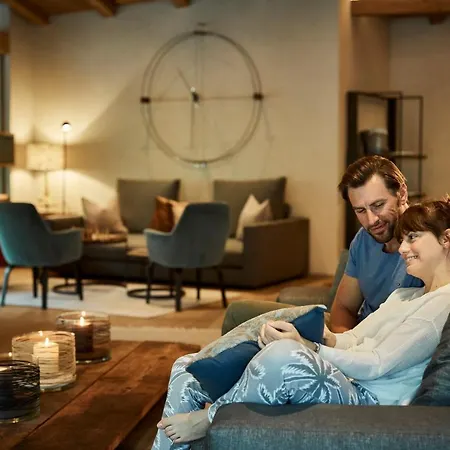 Alpin Tuxerhof Hotel 5*