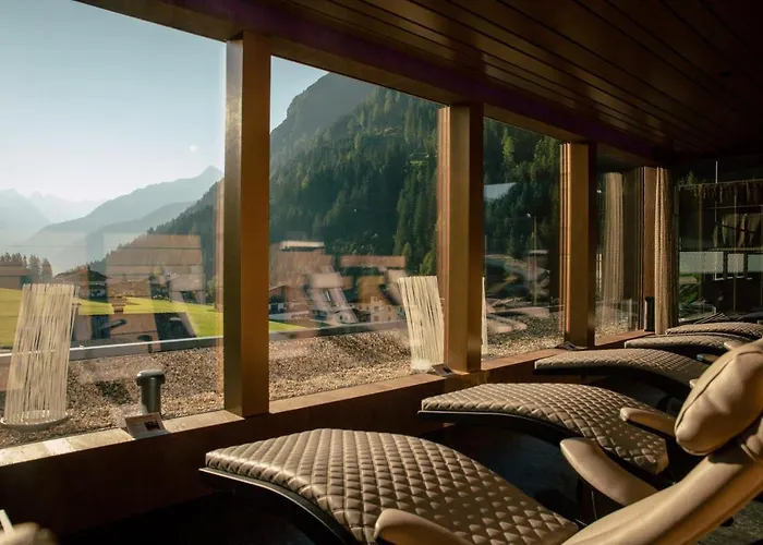 Alpin Tuxerhof Hotel 5*