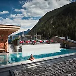 Szálloda Alpin Tuxerhof 5*