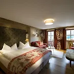 Alpin Tuxerhof 5* 턱스