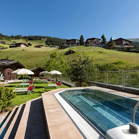 מלון Alpin Tuxerhof 5*