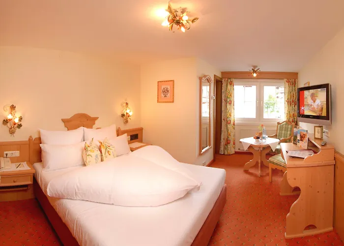 Otel Alpin Tuxerhof Tux