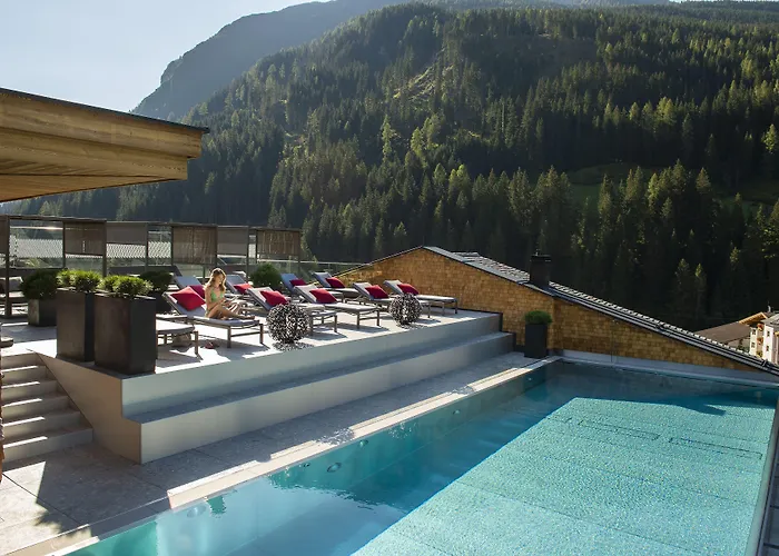 Alpin Tuxerhof טוקס